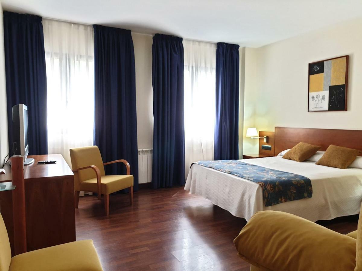 Hotel Suite Camarena テルエル エクステリア 写真
