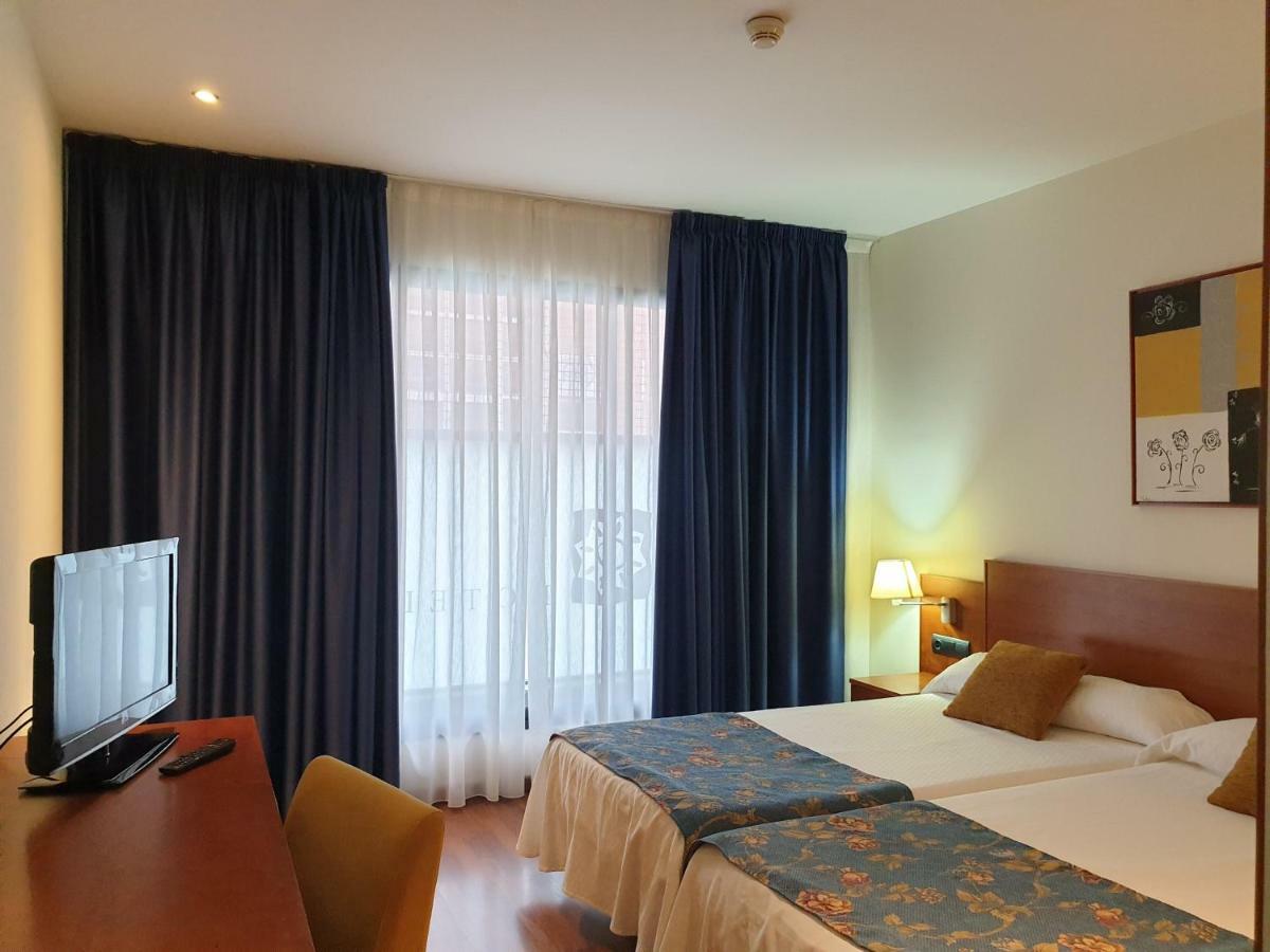 Hotel Suite Camarena テルエル エクステリア 写真