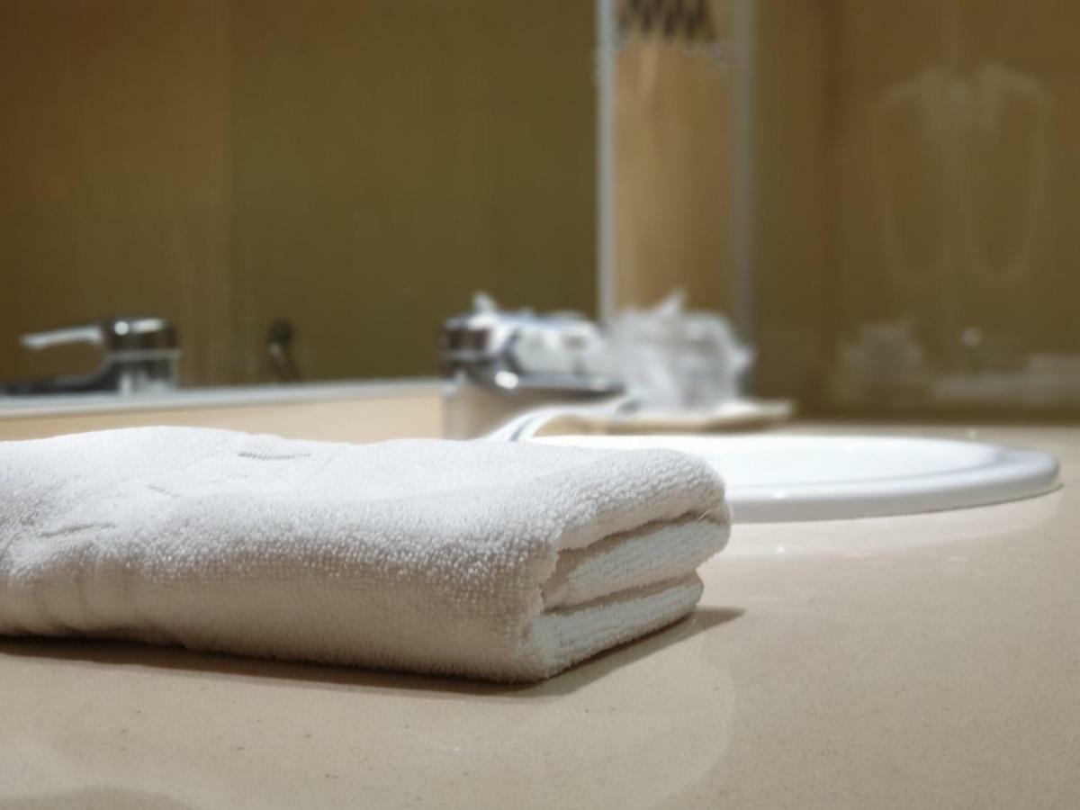 Hotel Suite Camarena テルエル エクステリア 写真